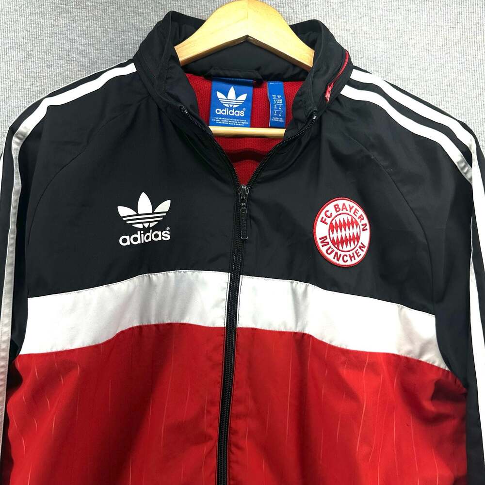 Adidas Originals FC Bayern München Track Jacket Size Medium - Picture 4 of 11